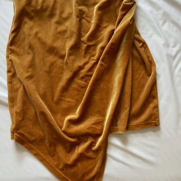 Mustard Two Piece Top and Skirt, XS - Picture 3 of 4